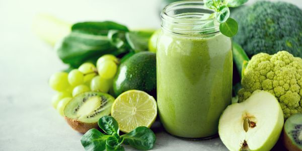 Zeleni proteinski shake